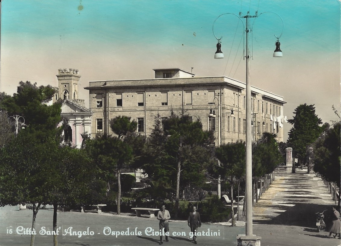 0053 CITTASANTANGELO OSPEDALE CIVILE CON GIARDINI 1957_06_26 FRONTE